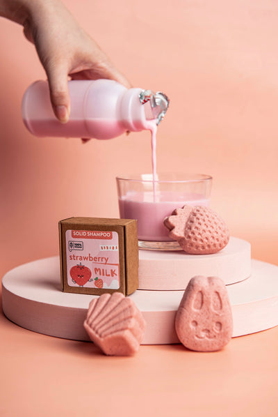 Strawberry 🍓Milk Solid Shampoo